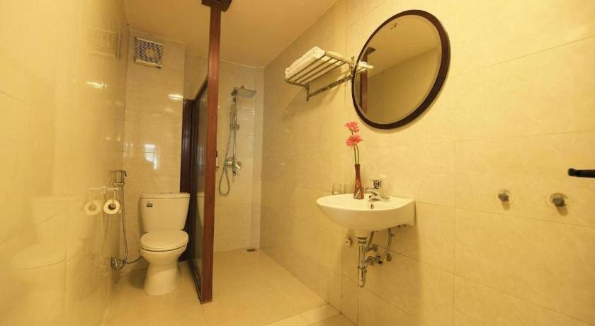 Old Quarter Family Hotel Hanoi Dış mekan fotoğraf